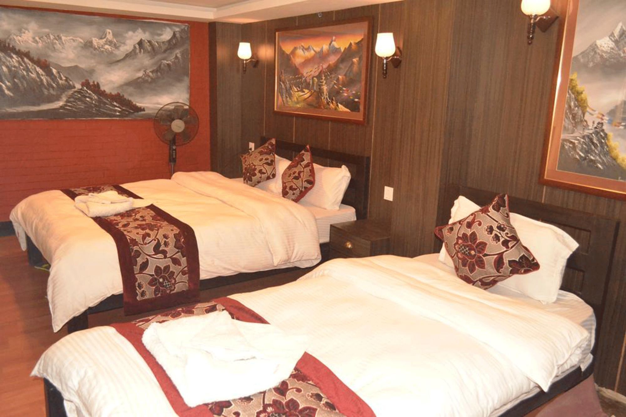 Hotel Holiday Inn Катманду Екстериор снимка